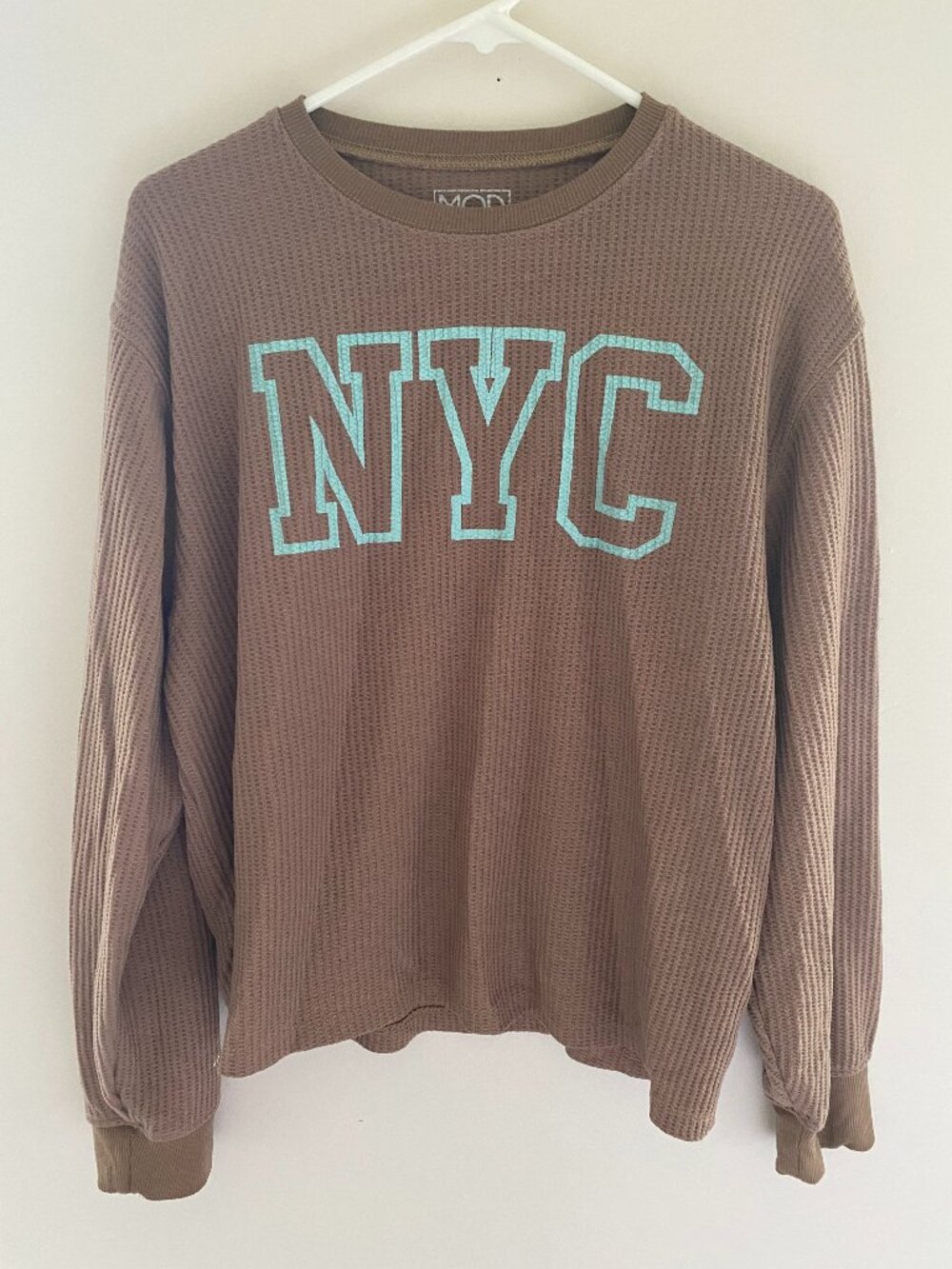 MODERN LUX NYC Waffle Knit Graphic Sweatshirt XL Fits S/M Brown